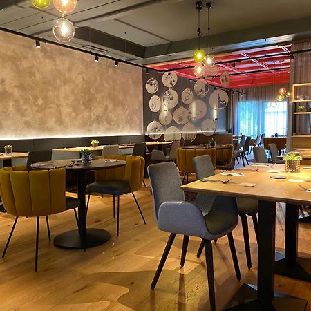Hotel-Restaurant-Vinothek Felix Sommer Auersthal Luaran gambar